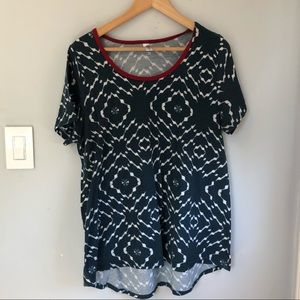 LulaRoe classic T